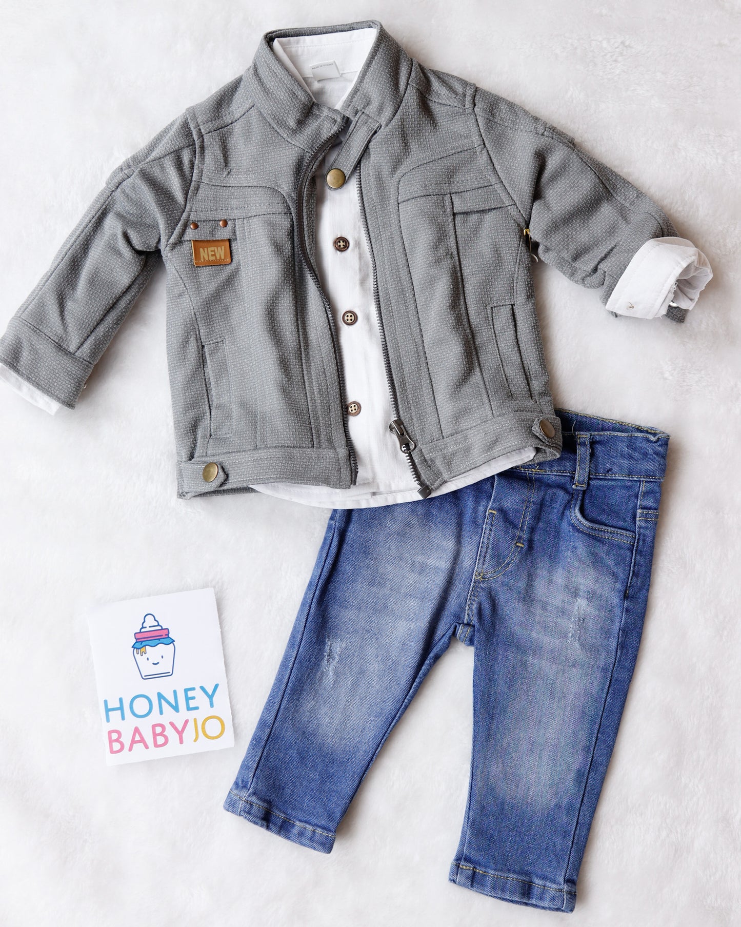 طقم بيبي ٣ قطع 🤍