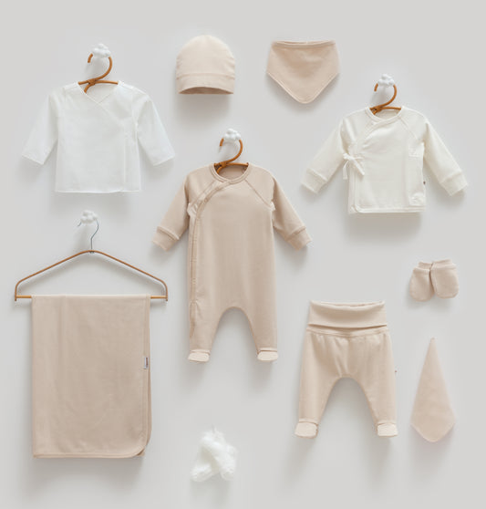 طقم حديث ولادة ١٠ قطع قطن طبيعي 🪡