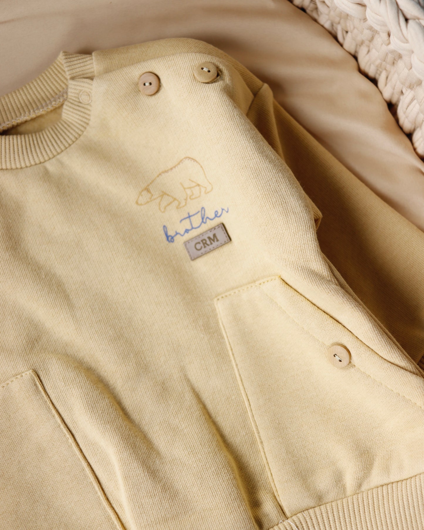 طقم بيبي قطن مبطن - لون عسلي