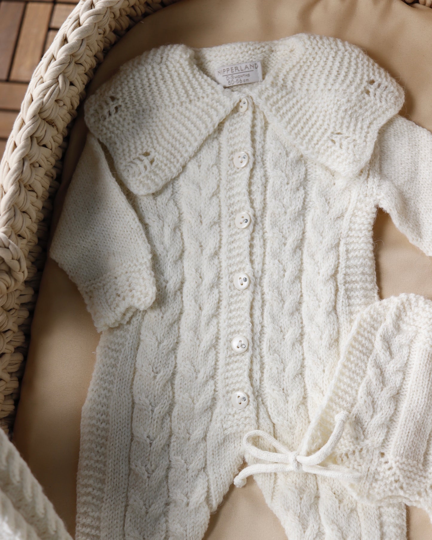 طقم بيبي حديث ولادة شتوي صوف طبيعي🕊️