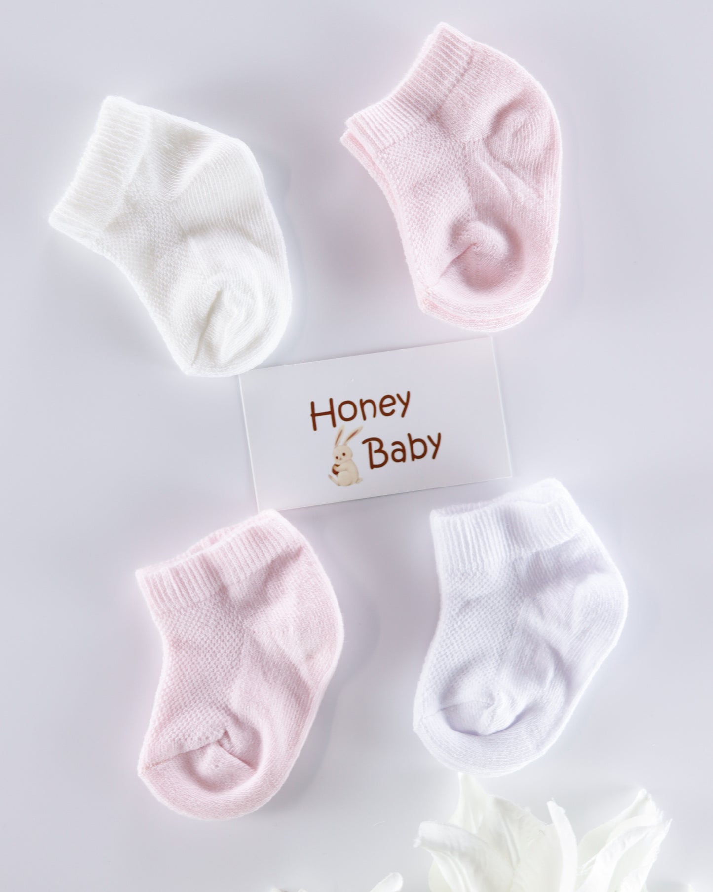 ٤ ازواج من الجوارب القطنية 🩷