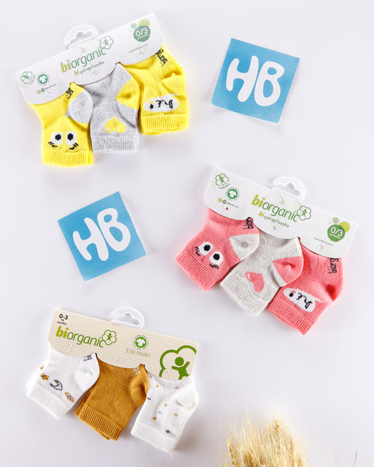 ٩ ازواج من الجوارب القطنية 💛